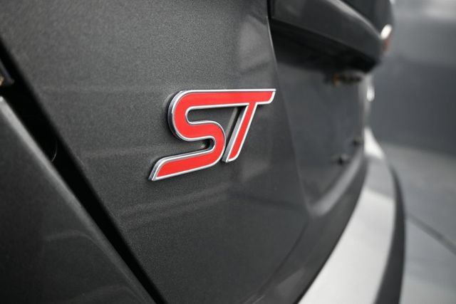 Used 2018 Ford Fiesta ST FWD image 20