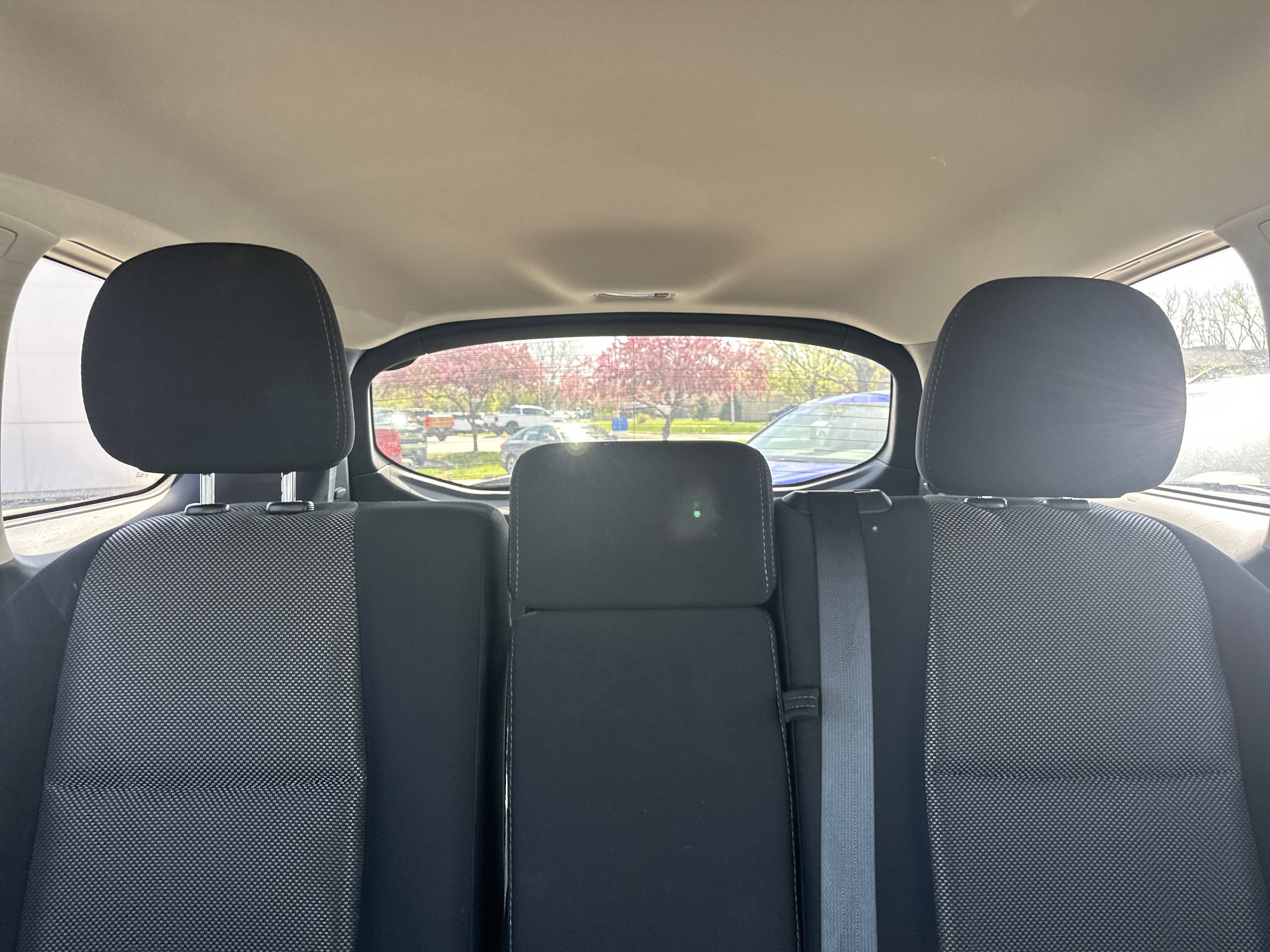 Used 2019 Nissan Pathfinder S image 30
