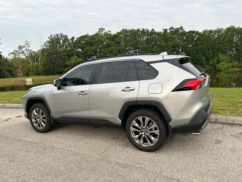 Used 2025 Toyota RAV4 Limited w/ Weather Package FWD image 4