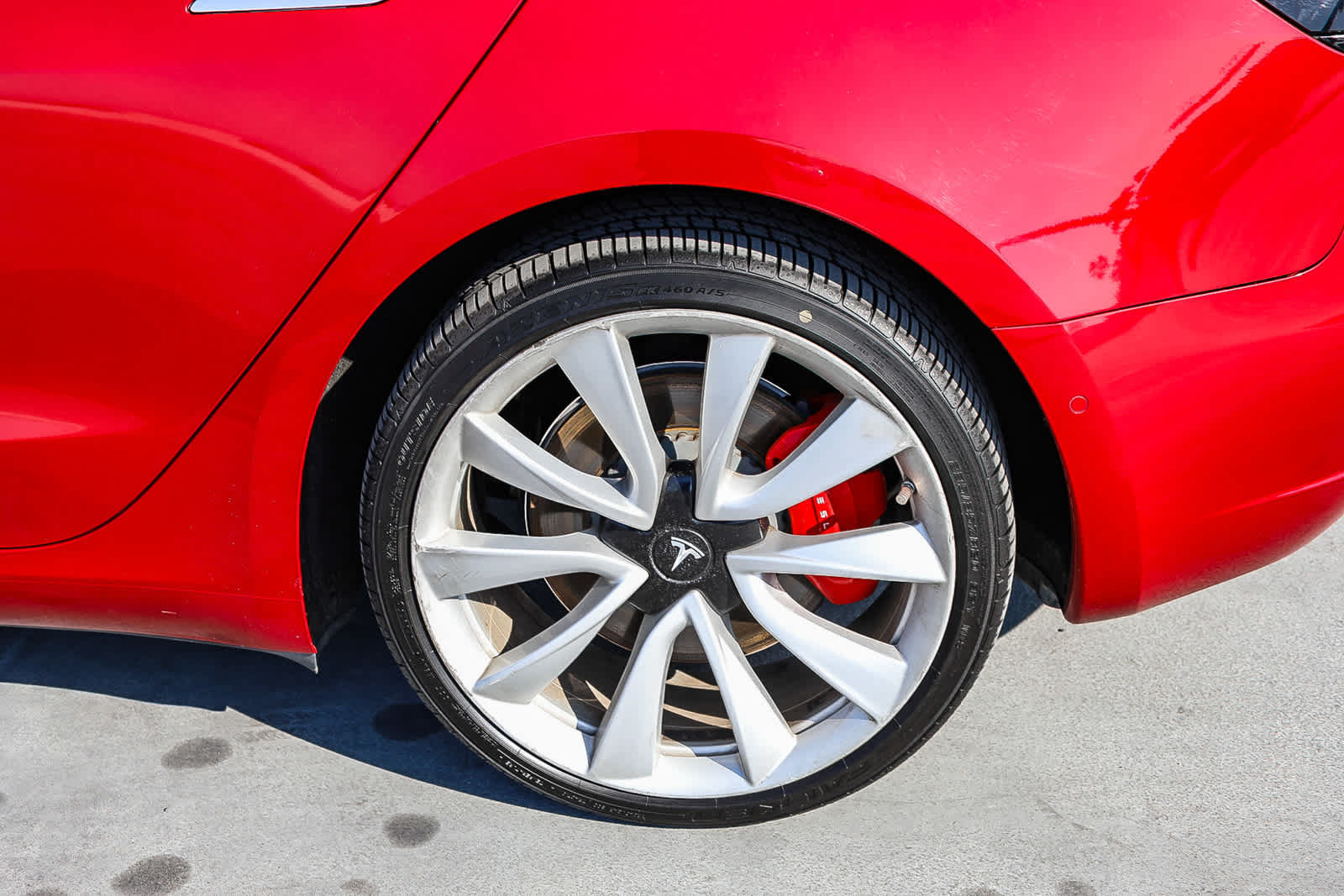 Used 2018 Tesla Model 3 AWD/4WD image 11
