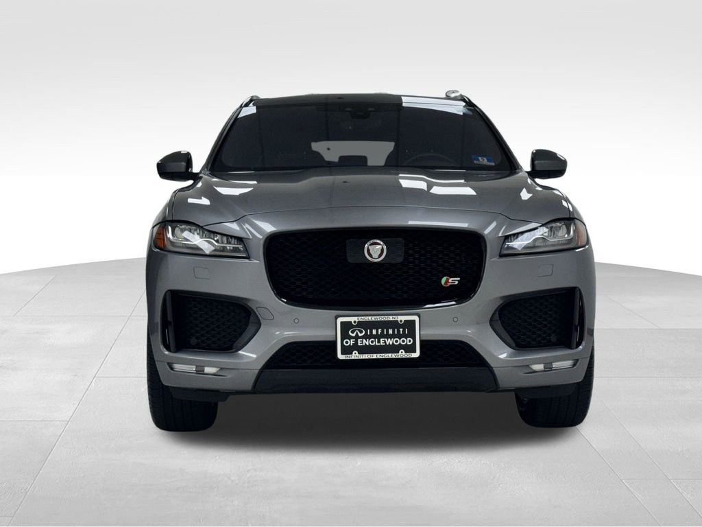 Used 2020 Jaguar F-PACE S image 2