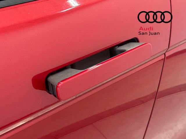 Used 2020 Land Rover Range Rover Evoque S image 9