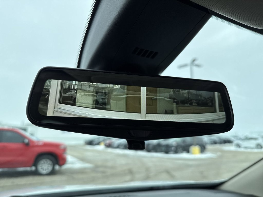 Certified 2021 Buick Enclave Premium w/ Surround and Sites Package image 33