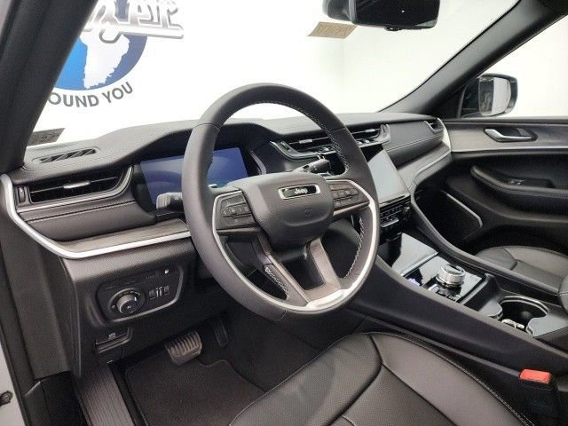 New 2024 Jeep Grand Cherokee Limited 4xe AWD/4WD image 13