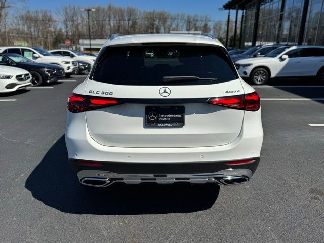 Used 2026 Mercedes-Benz GLC 300 4MATIC image 4