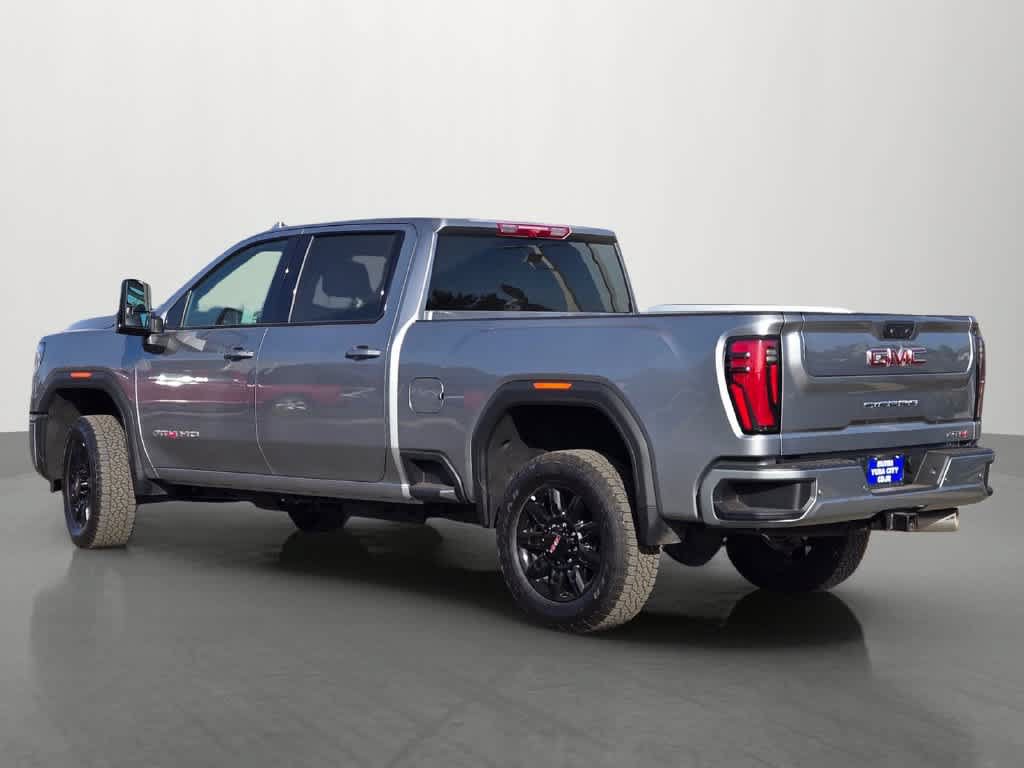 Used 2026 GMC Sierra 2500 AT4 AWD/4WD image 4