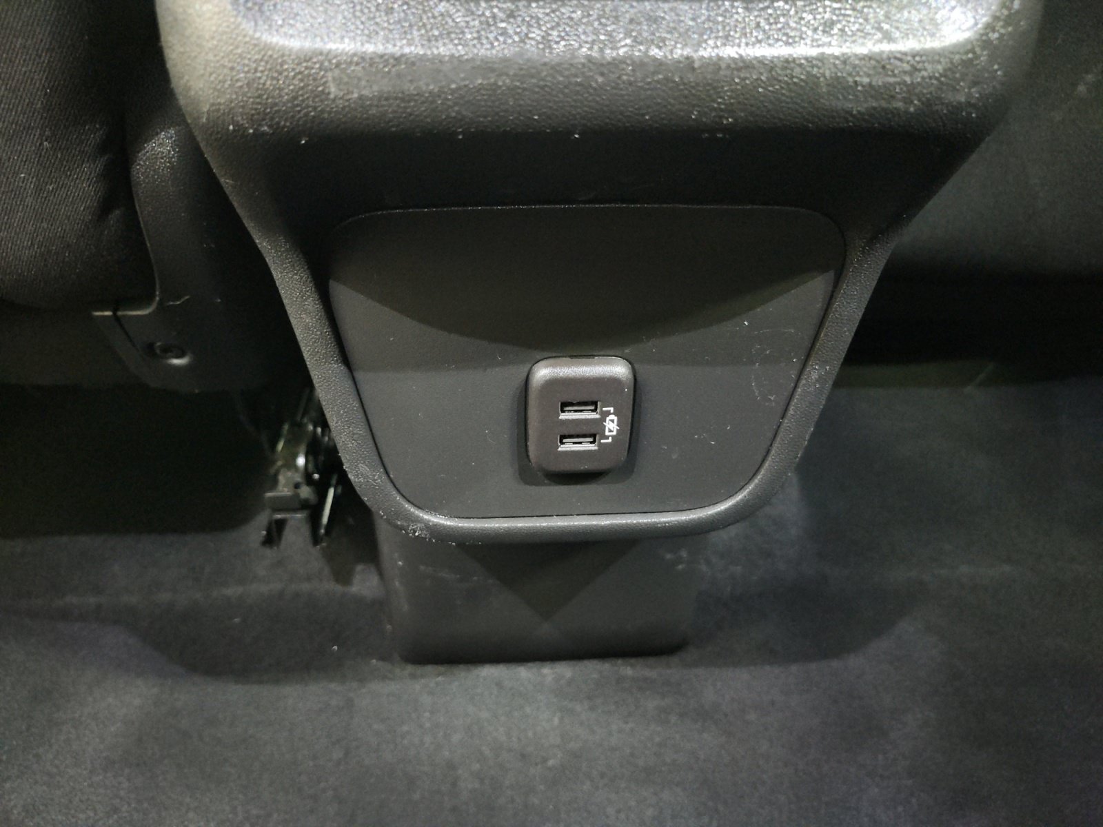 Used 2023 Chevrolet Equinox LS FWD image 13