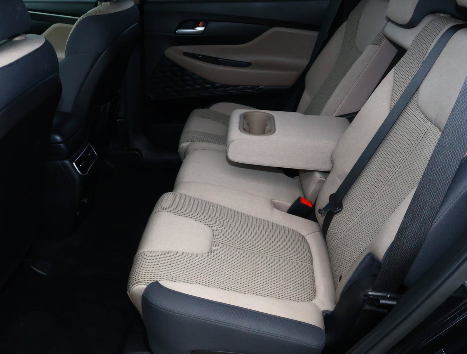 Used 2023 Hyundai Santa Fe SE w/ Cargo Package AWD/4WD image 18