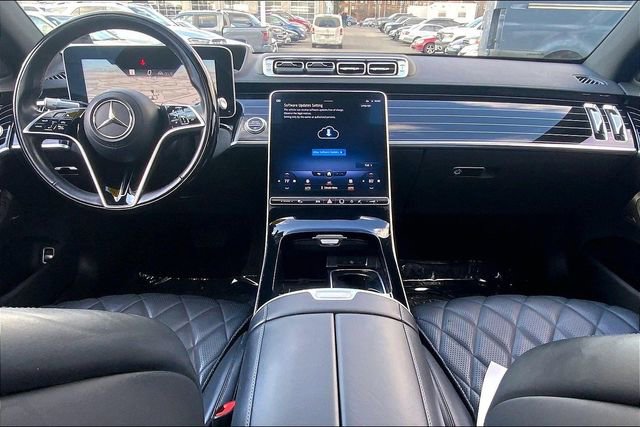 Used 2022 Mercedes-Benz S 580 4MATIC Sedan image 12