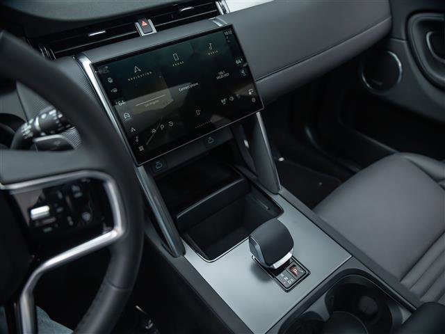 New 2026 Land Rover Discovery Sport Landmark AWD/4WD image 26