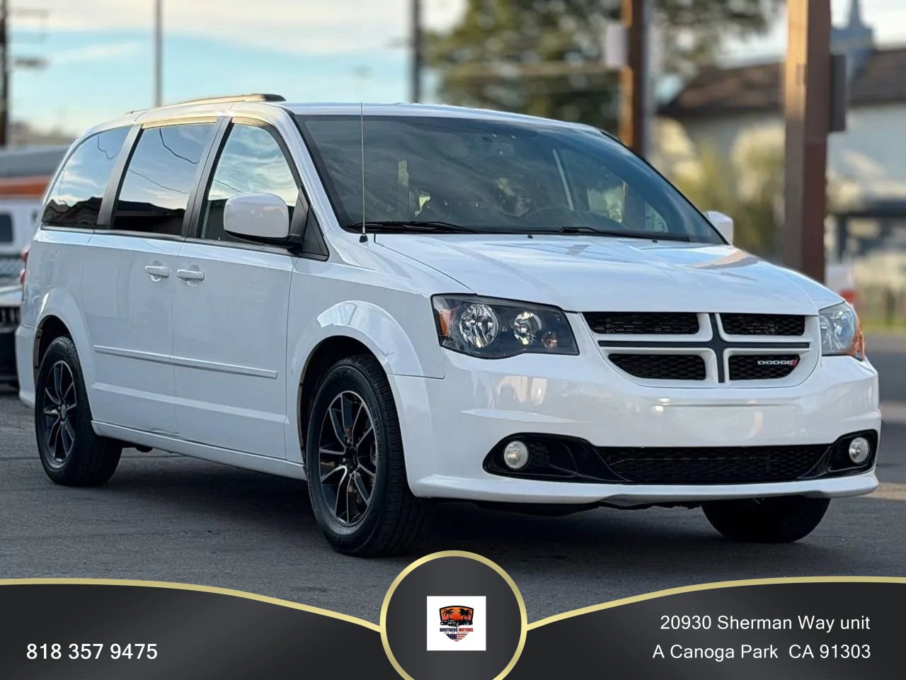 Used 2017 Dodge Grand Caravan GT image 1