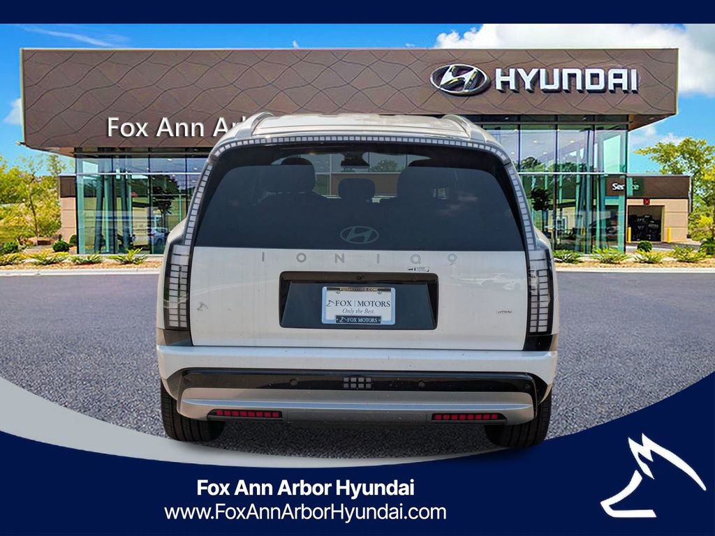 New 2026 Hyundai Ioniq 9 SEL image 4