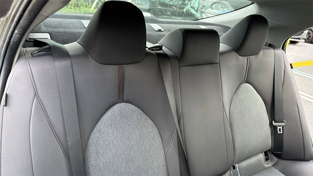 Used 2018 Toyota Camry L image 47