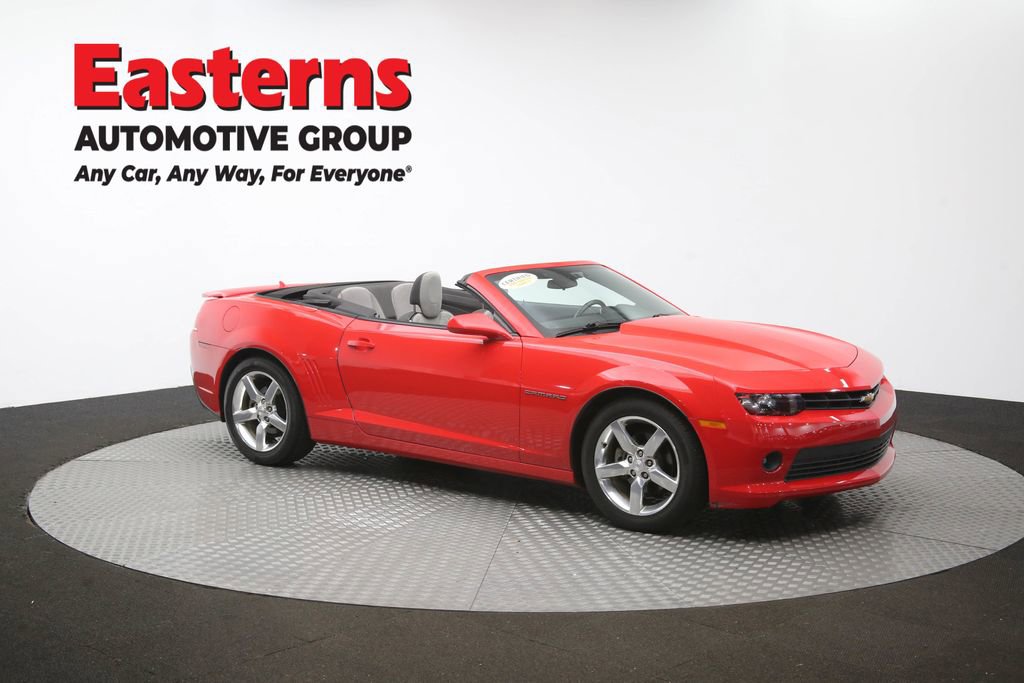 Used 2015 Chevrolet Camaro LT RWD image 45