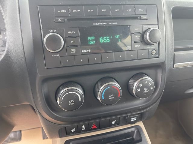 Used 2014 Jeep Patriot High Altitude image 11