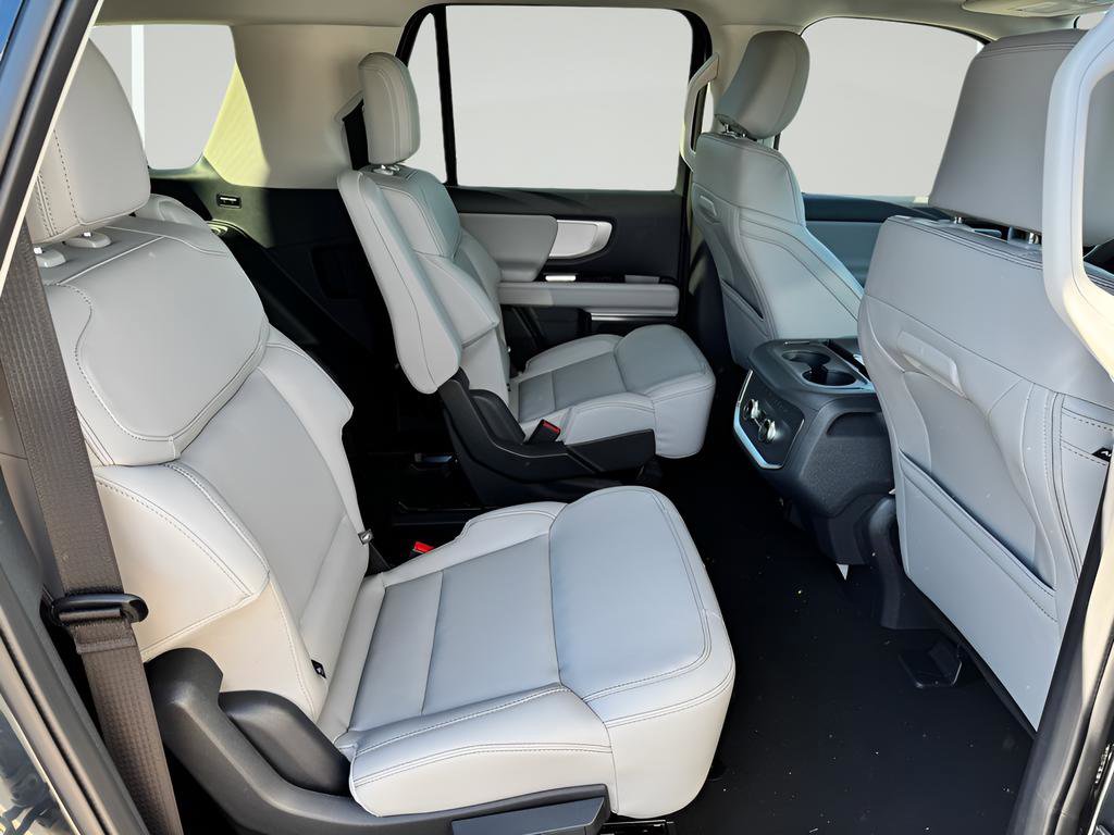 New 2025 Ford Expedition Max Active AWD/4WD image 29