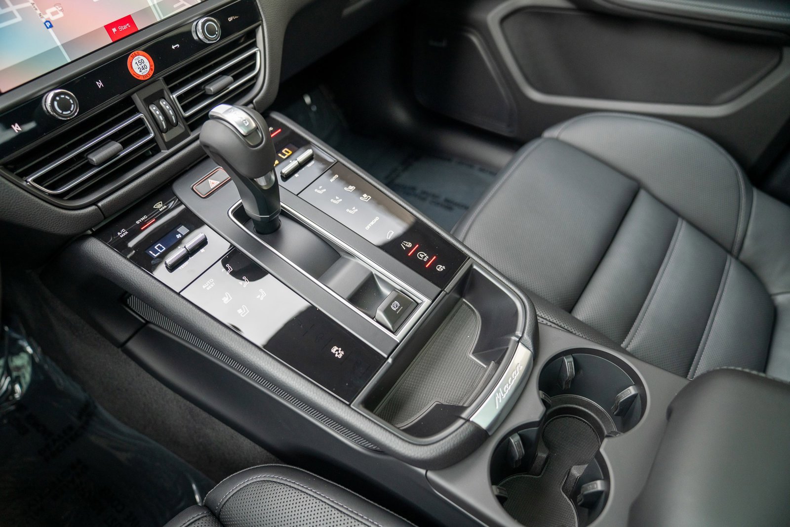 New 2026 Porsche Macan image 20
