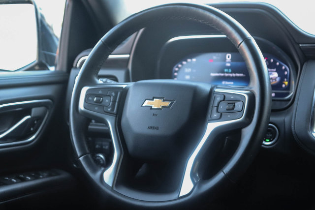 Used 2024 Chevrolet Tahoe LT w/ Luxury Package RWD image 16