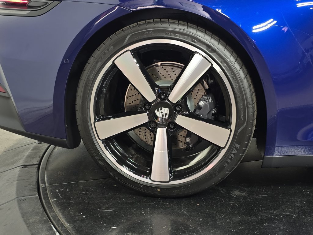 New 2026 Porsche 911 Carrera RWD image 29