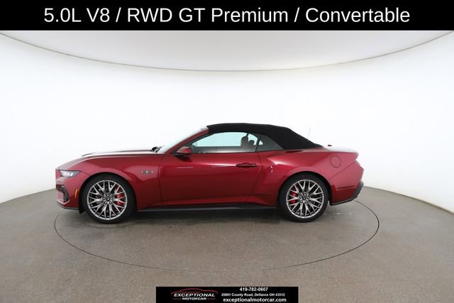 Used 2025 Ford Mustang GT Premium RWD image 7
