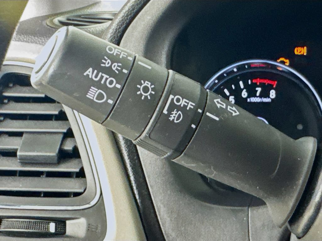 Used 2016 Honda HR-V EX image 13