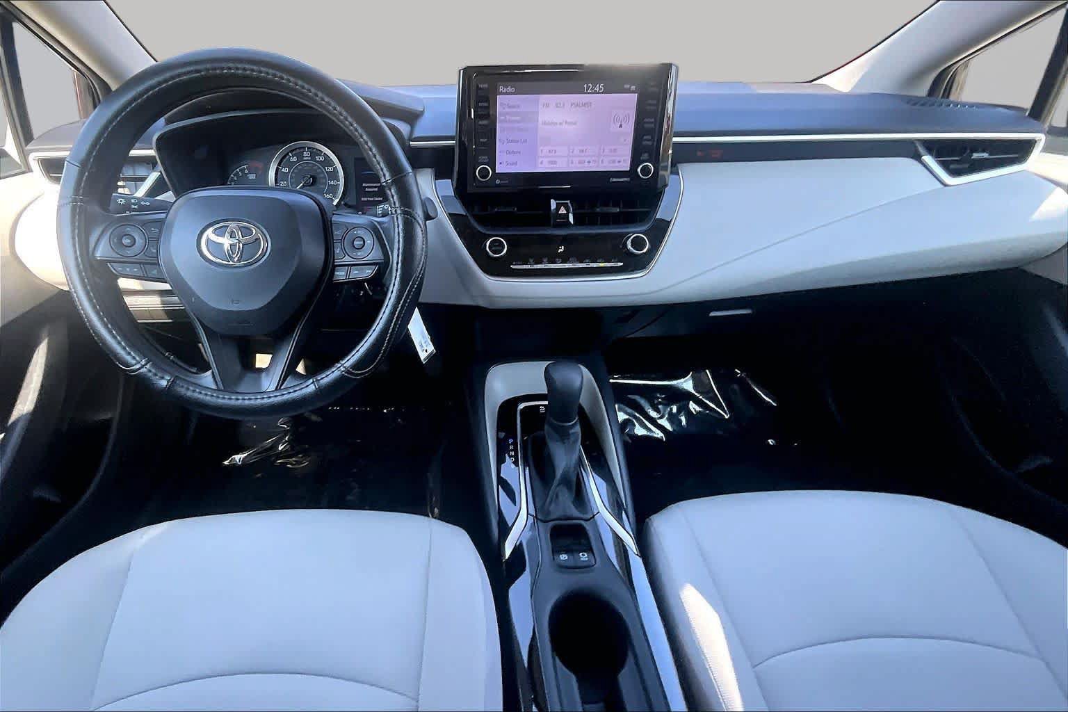 Used 2022 Toyota Corolla LE w/ Carpet Mat Package (TMS) FWD image 14