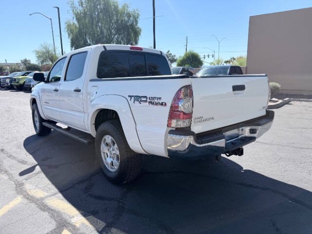 Used 2015 Toyota Tacoma 4x4 Double Cab image 5