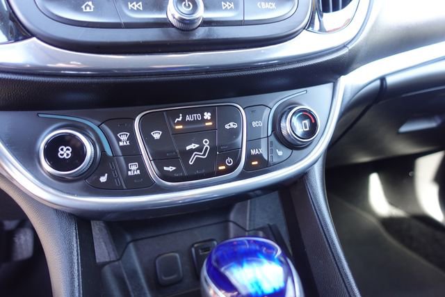 Used 2017 Chevrolet Volt Premier w/ Driver Confidence Package image 19