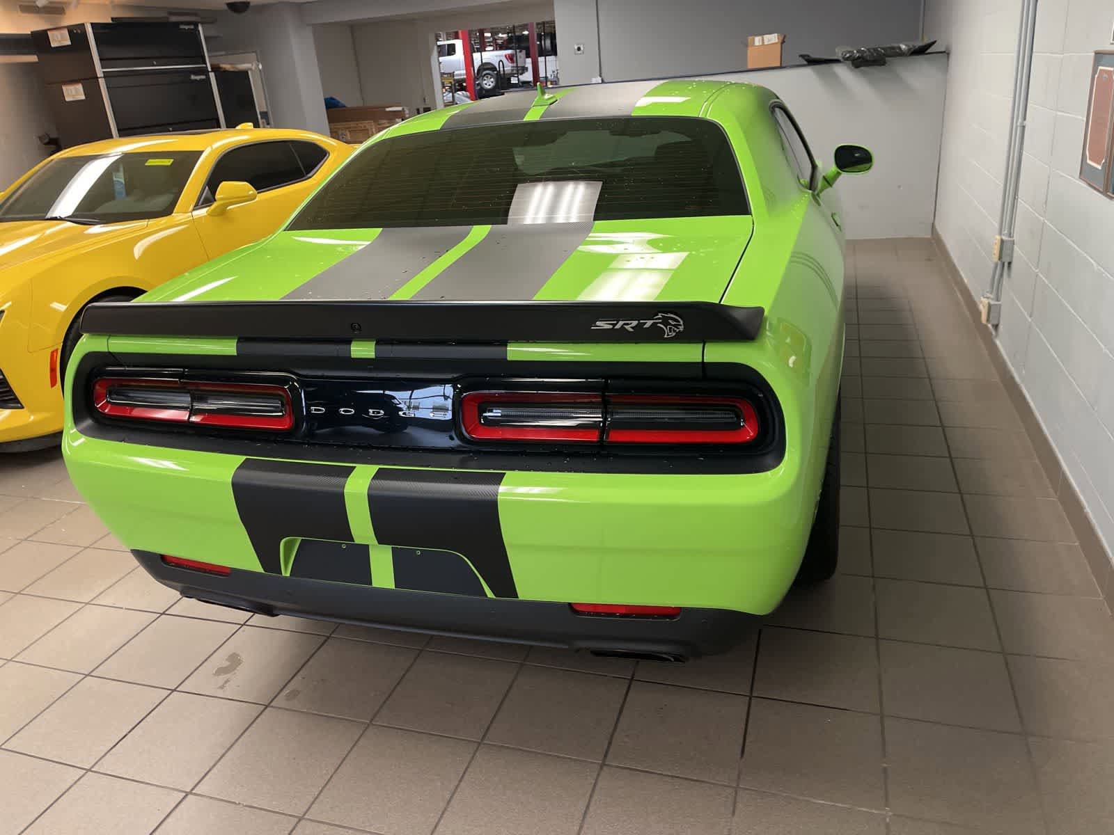 Used 2019 Dodge Challenger SRT Hellcat w/ Plus Package RWD image 13