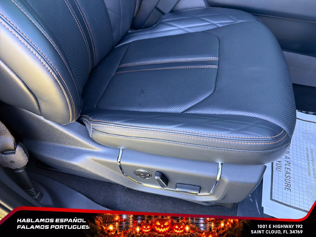 Used 2024 Ford Expedition Platinum RWD image 37