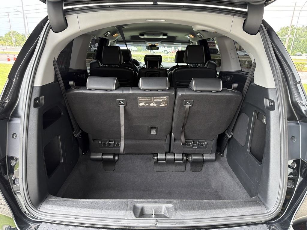 Used 2022 Honda Odyssey Elite image 14