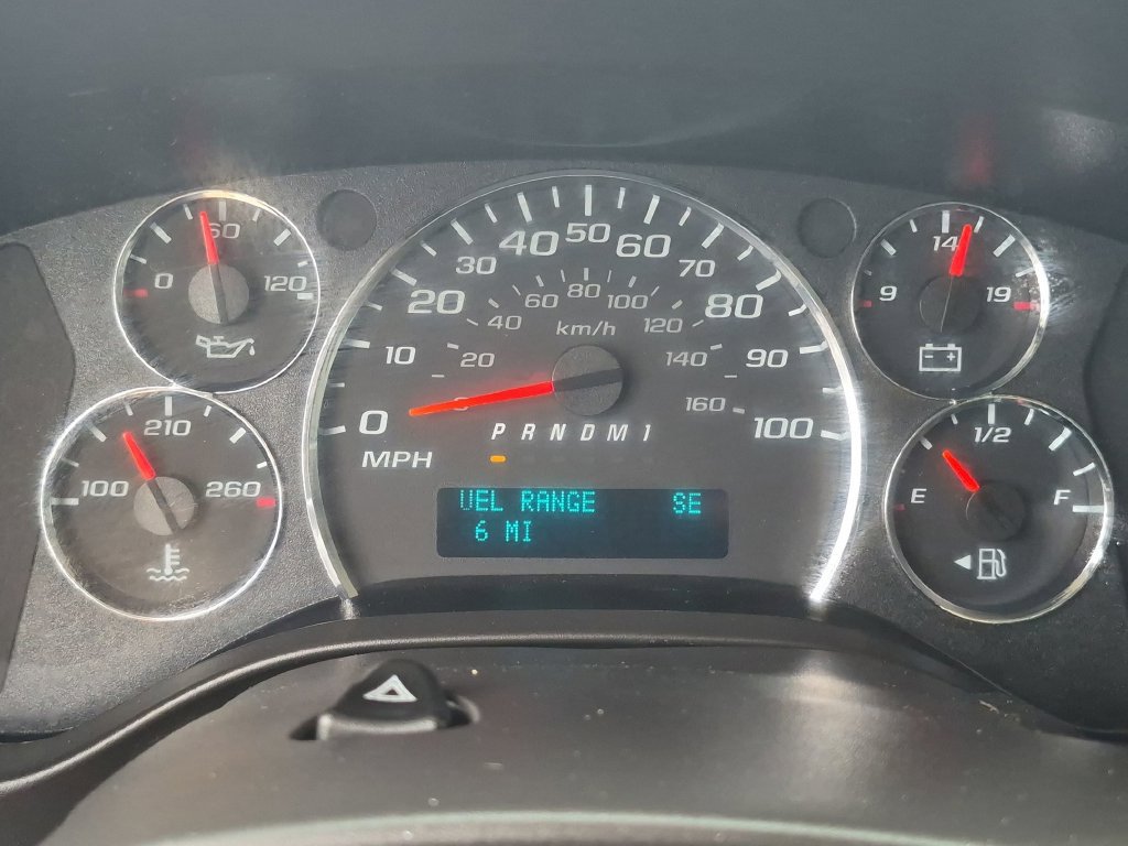 Used 2021 Chevrolet Express 2500 Extended w/ Driver Convenience Package RWD image 18