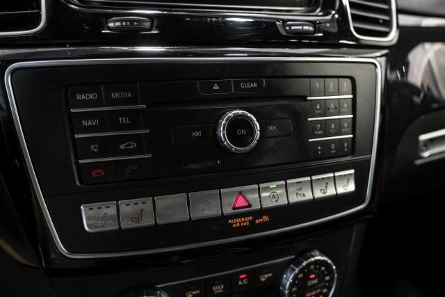 Used 2017 Mercedes-Benz GLS 550 4MATIC image 33