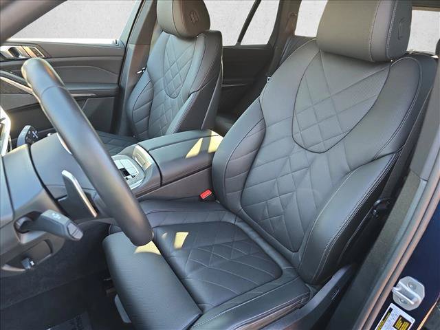 Used 2026 BMW X5 xDrive40i w/ M Sport Package AWD/4WD image 15