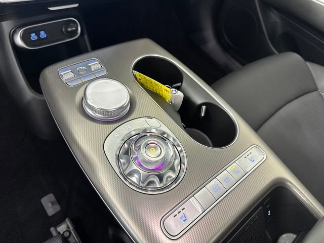 Used 2025 Genesis GV60 Advanced image 20