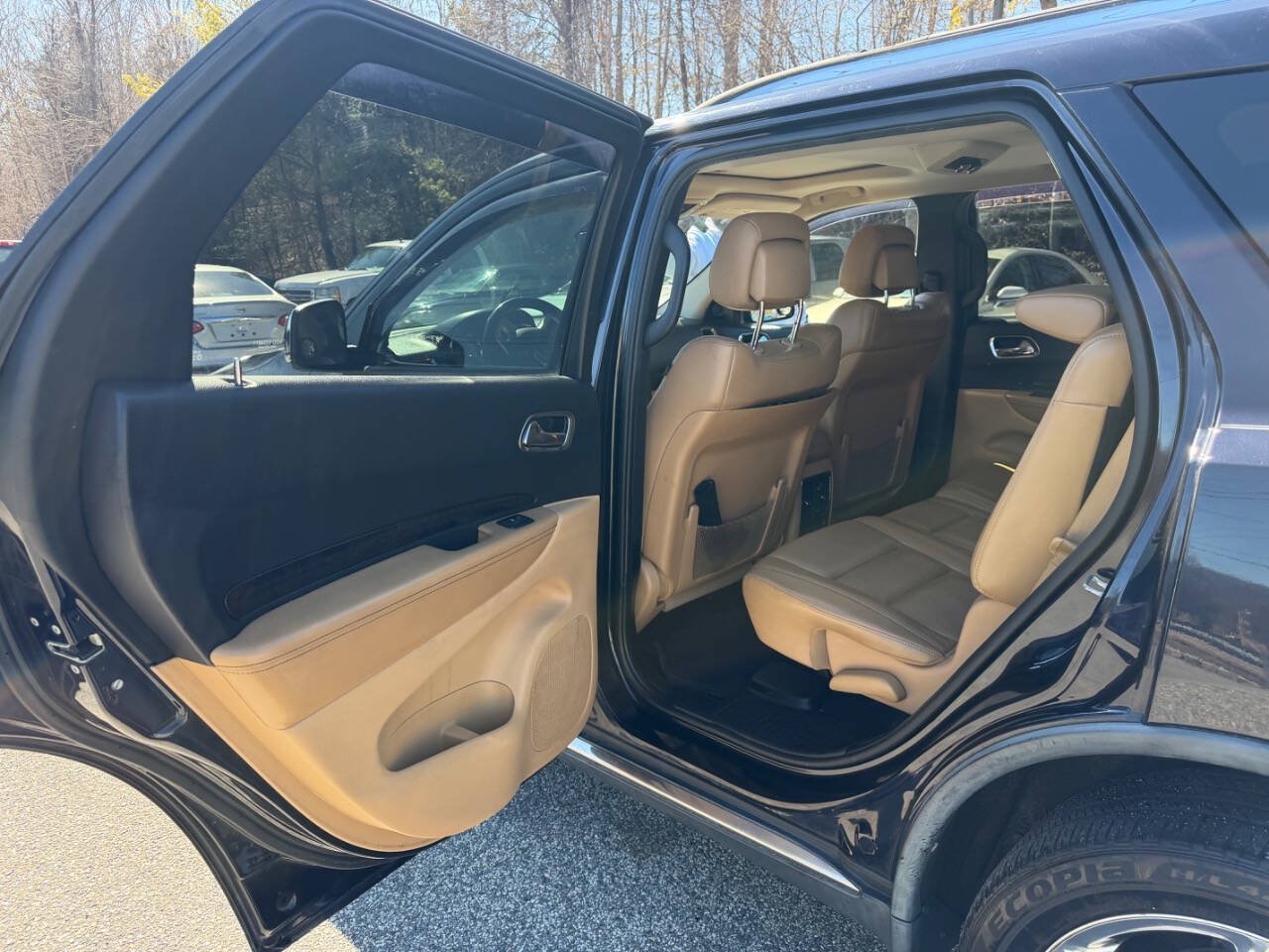 Used 2011 Dodge Durango Citadel w/ Trailer Tow Group IV AWD/4WD image 13