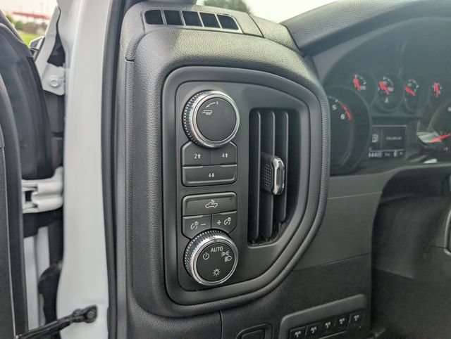New 2026 GMC Sierra 2500 Pro AWD/4WD image 18