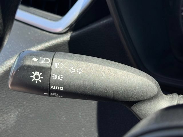 Used 2023 Toyota Corolla LE FWD image 13