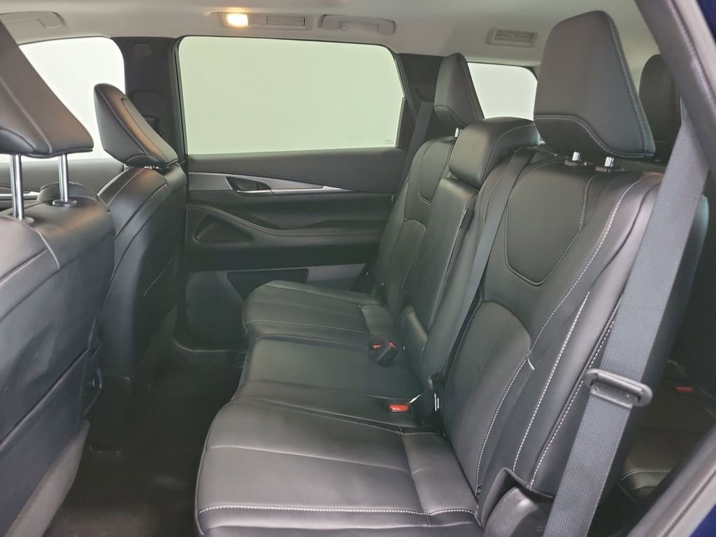 Used 2024 INFINITI QX60 Luxe image 32