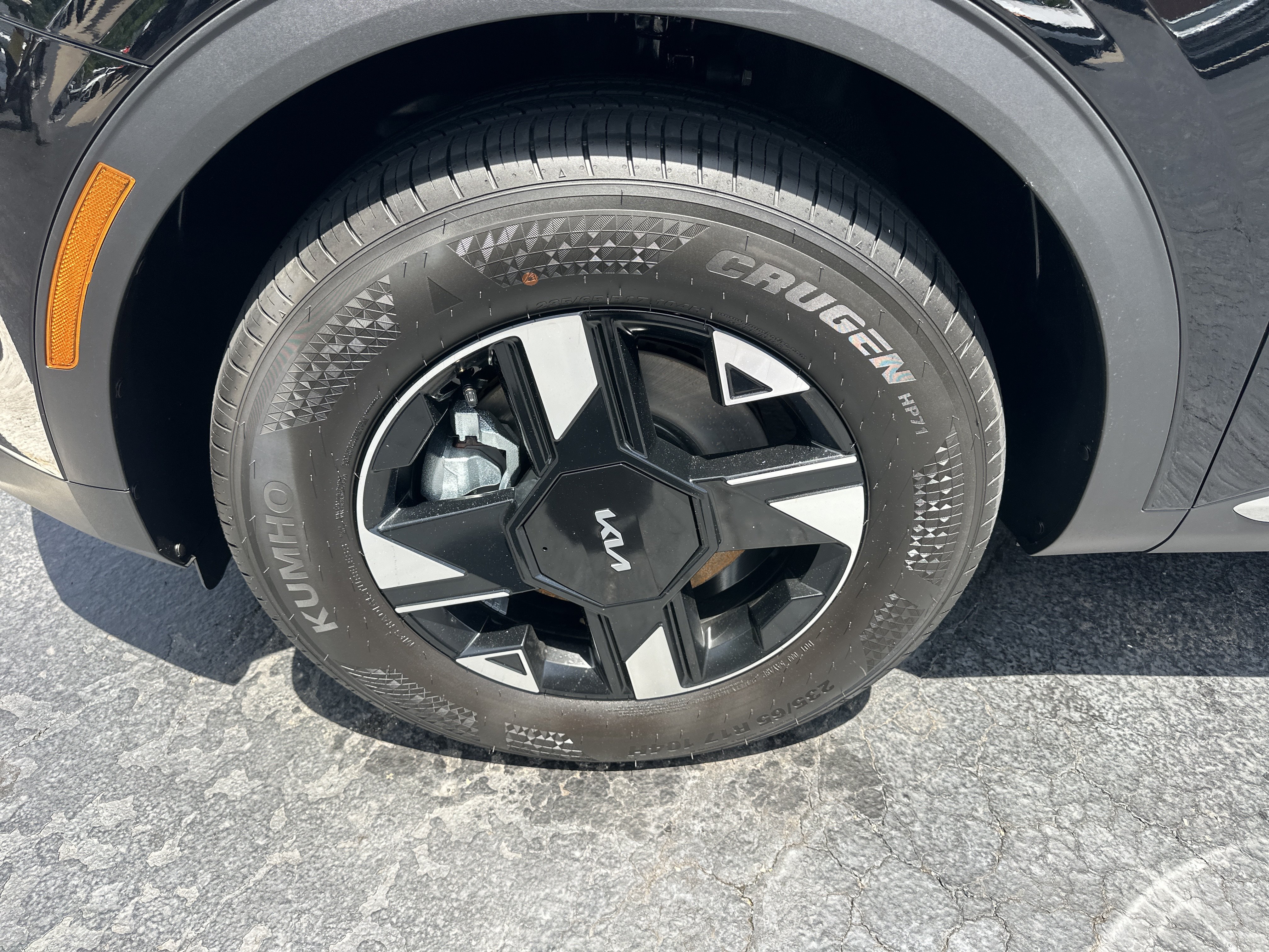 New 2026 Kia Sportage LX AWD/4WD image 8