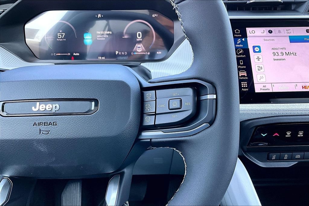 New 2026 Jeep Cherokee Laredo AWD/4WD image 7
