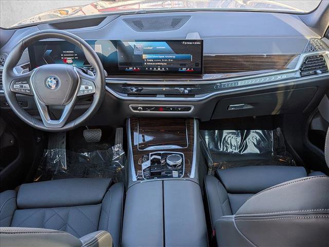 Certified 2026 BMW X5 xDrive50e w/ Premium Package image 19