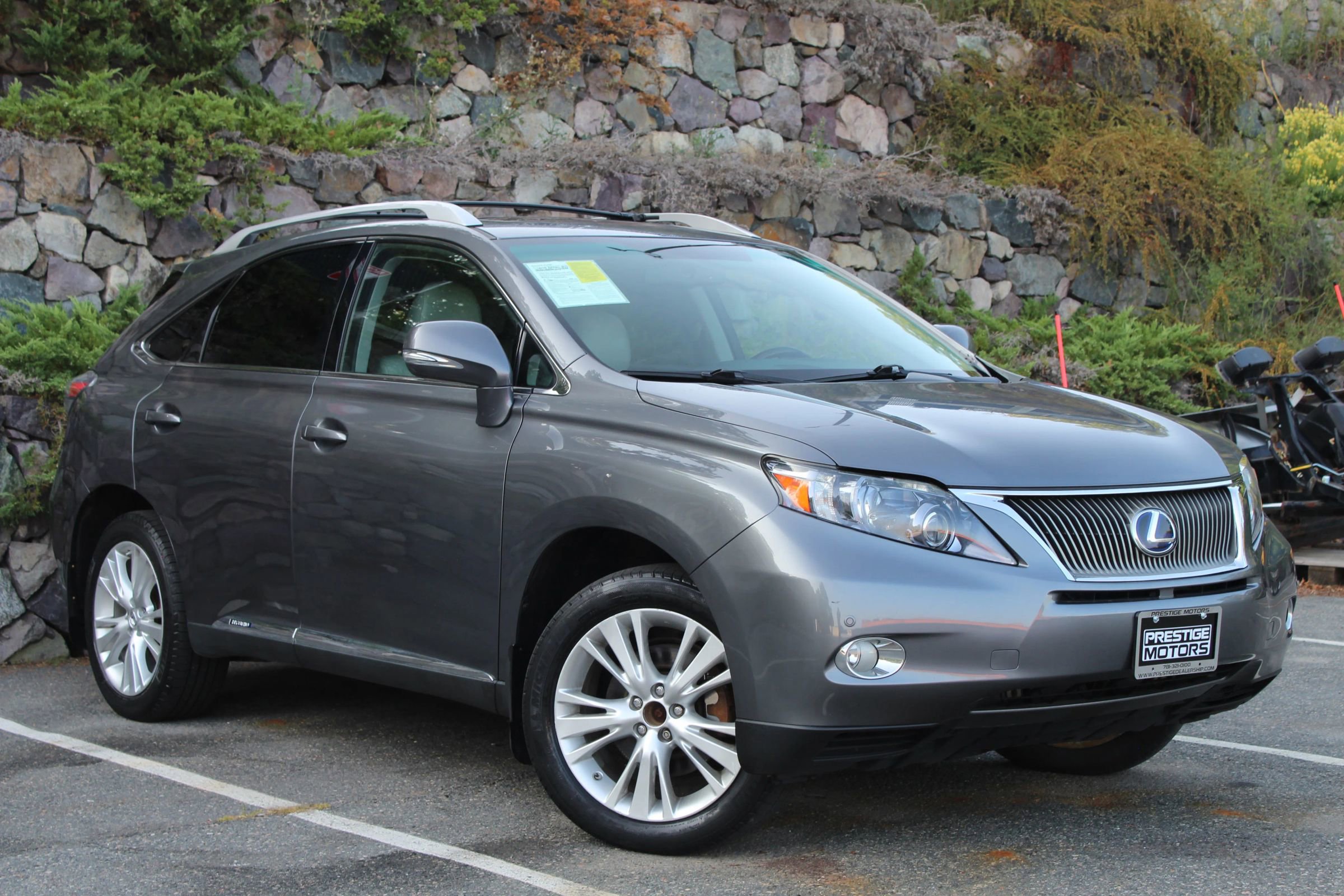 Used 2012 Lexus RX 450h AWD w/ Premium Pkg image 4