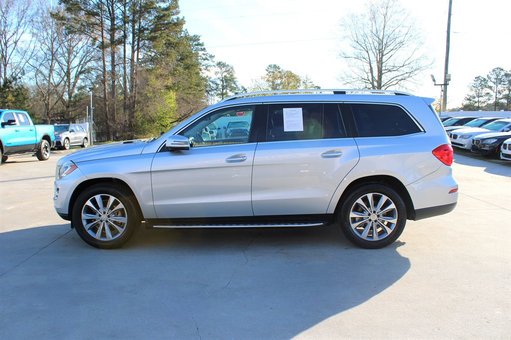 Used 2015 Mercedes-Benz GL 320 BlueTEC 4MATIC image 4