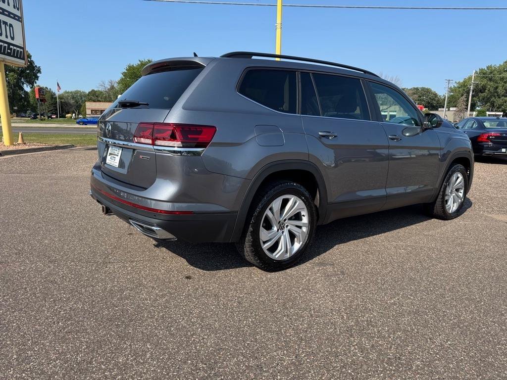 Used 2021 Volkswagen Atlas SE w/ Panoramic Sunroof Package AWD/4WD image 4
