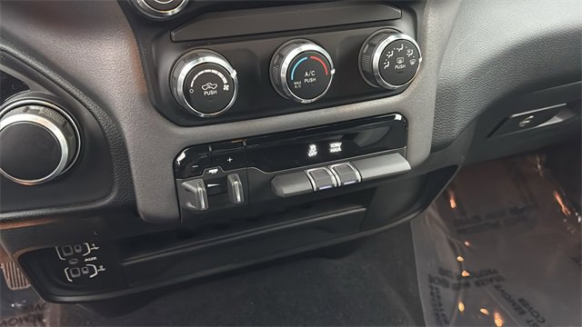 Used 2024 RAM 2500 Big Horn w/ Bed Utility Group image 19