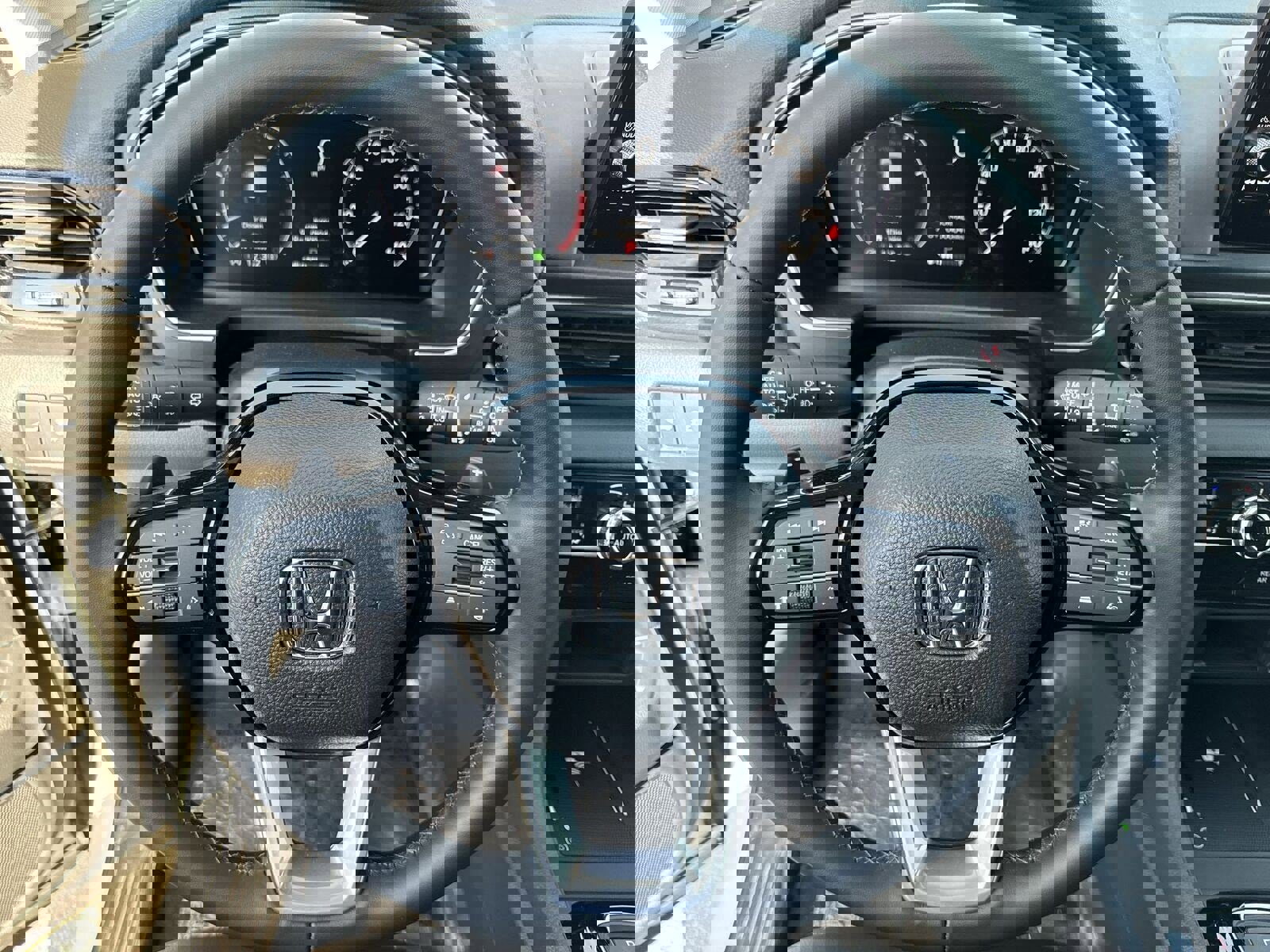 New 2025 Honda Pilot EX-L image 13