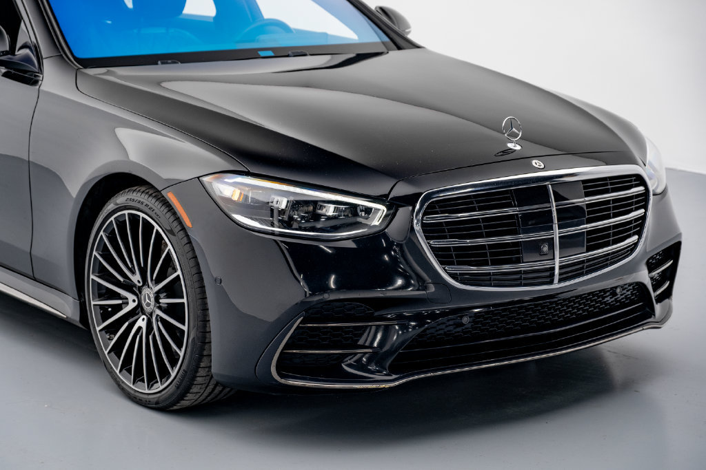 Used 2023 Mercedes-Benz S 580 4MATIC Sedan image 6
