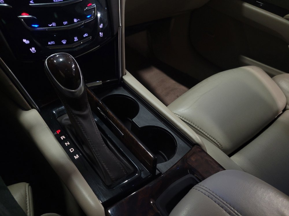 Used 2013 Cadillac XTS Premium AWD/4WD image 26