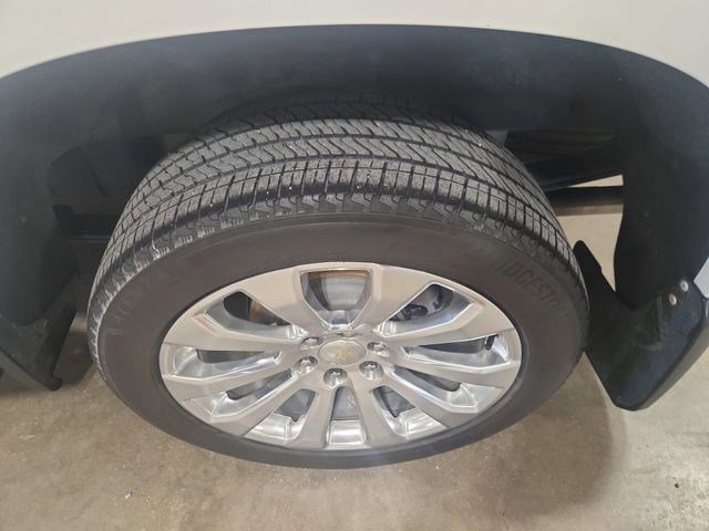 Used 2021 Chevrolet Silverado 1500 High Country w/ Technology Package image 10